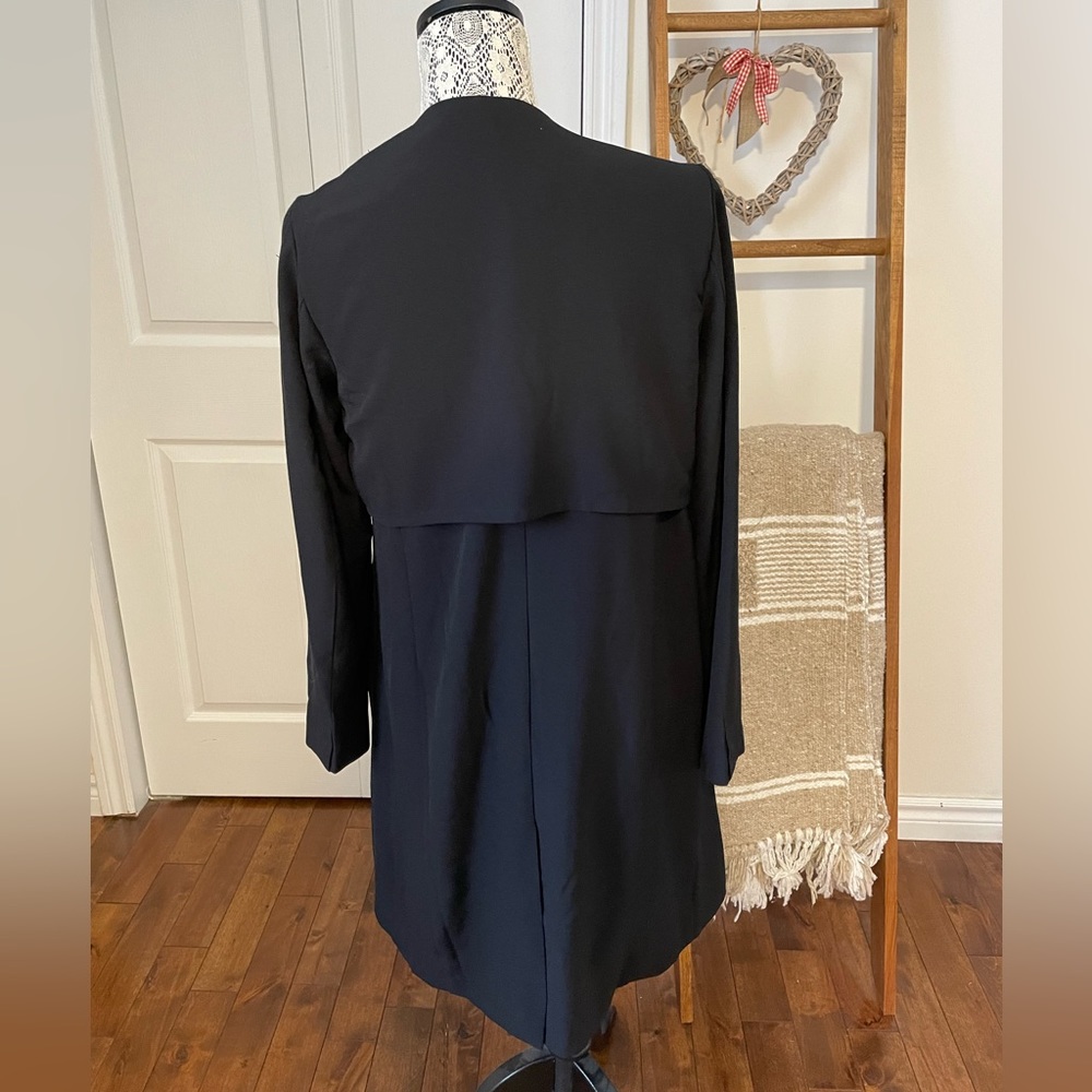 Long black blazer-jacket - Picture 2 of 3